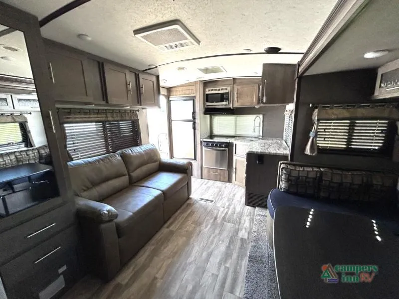 2018 Forest River RV Surveyor 251RKS - Photo 2
