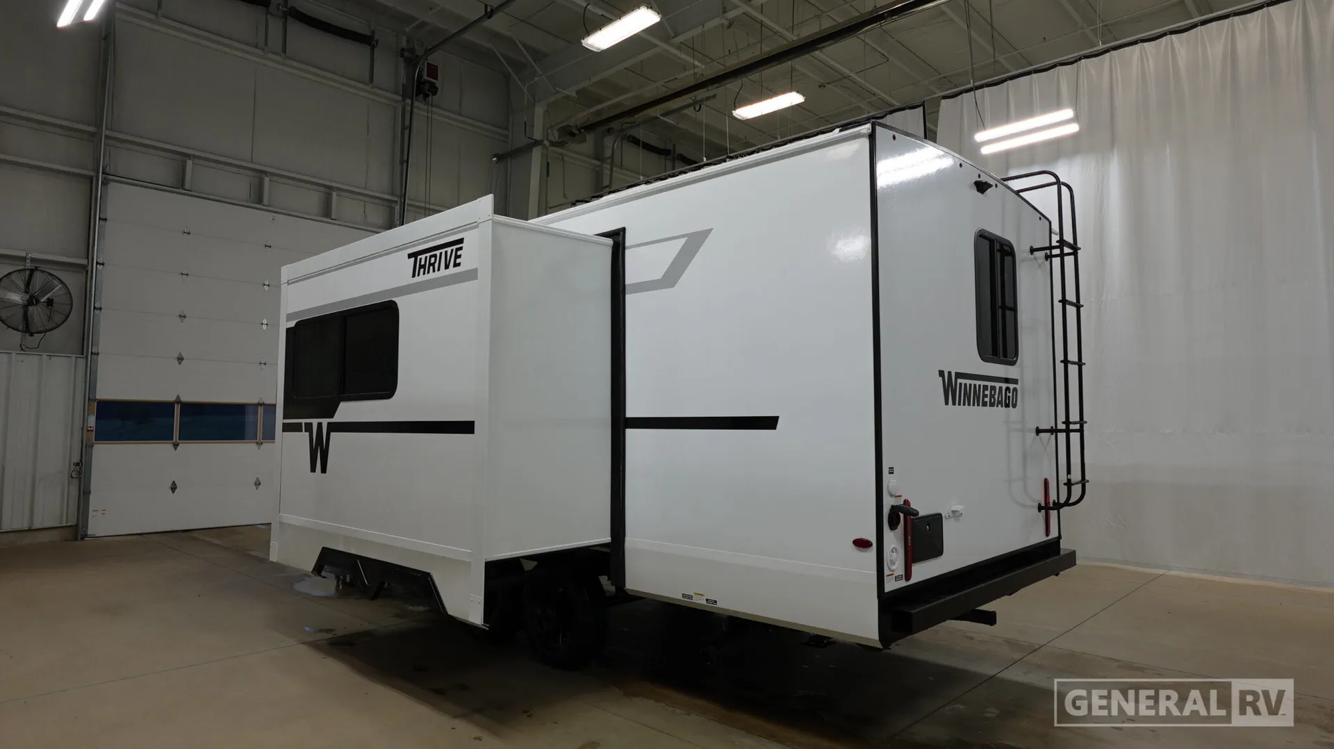 2026 Winnebago Thrive 22RBS - Photo 4
