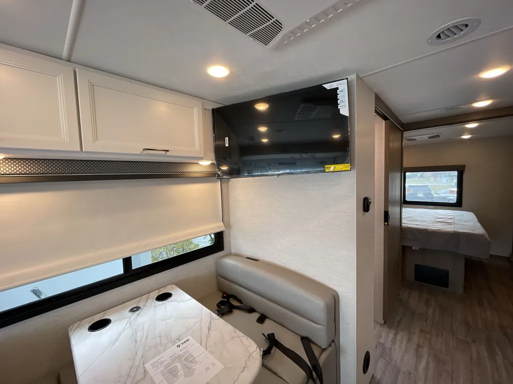 2026 Thor Motor Coach Freedom Traveler A29, Photos photo 14
