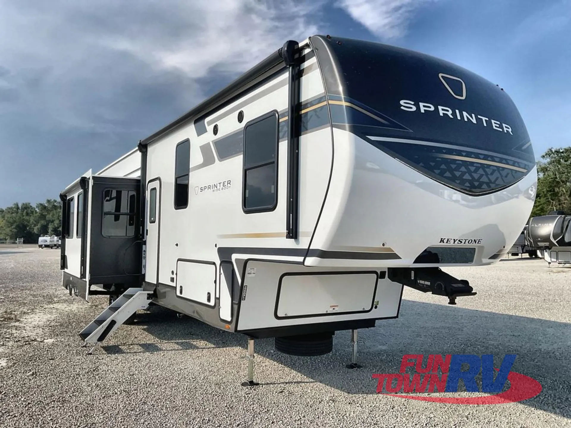 2026 Keystone Sprinter 3920DSL - Photo 2