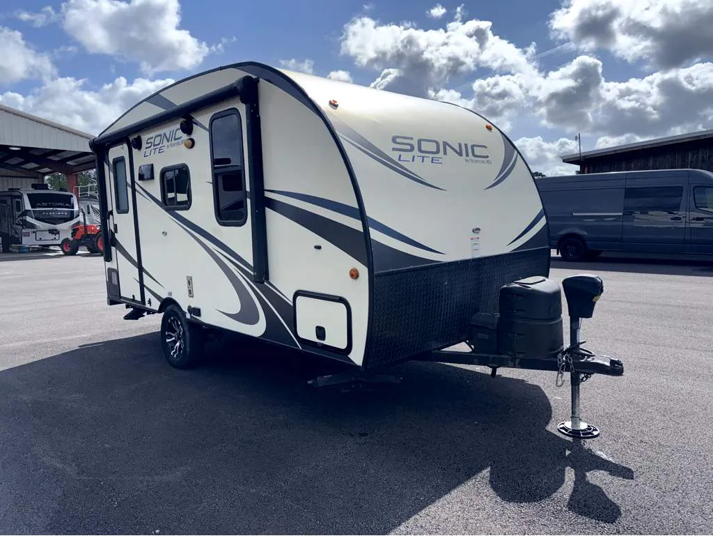 2017 Venture RV Sonic Lite SL150VRK - Photo 2