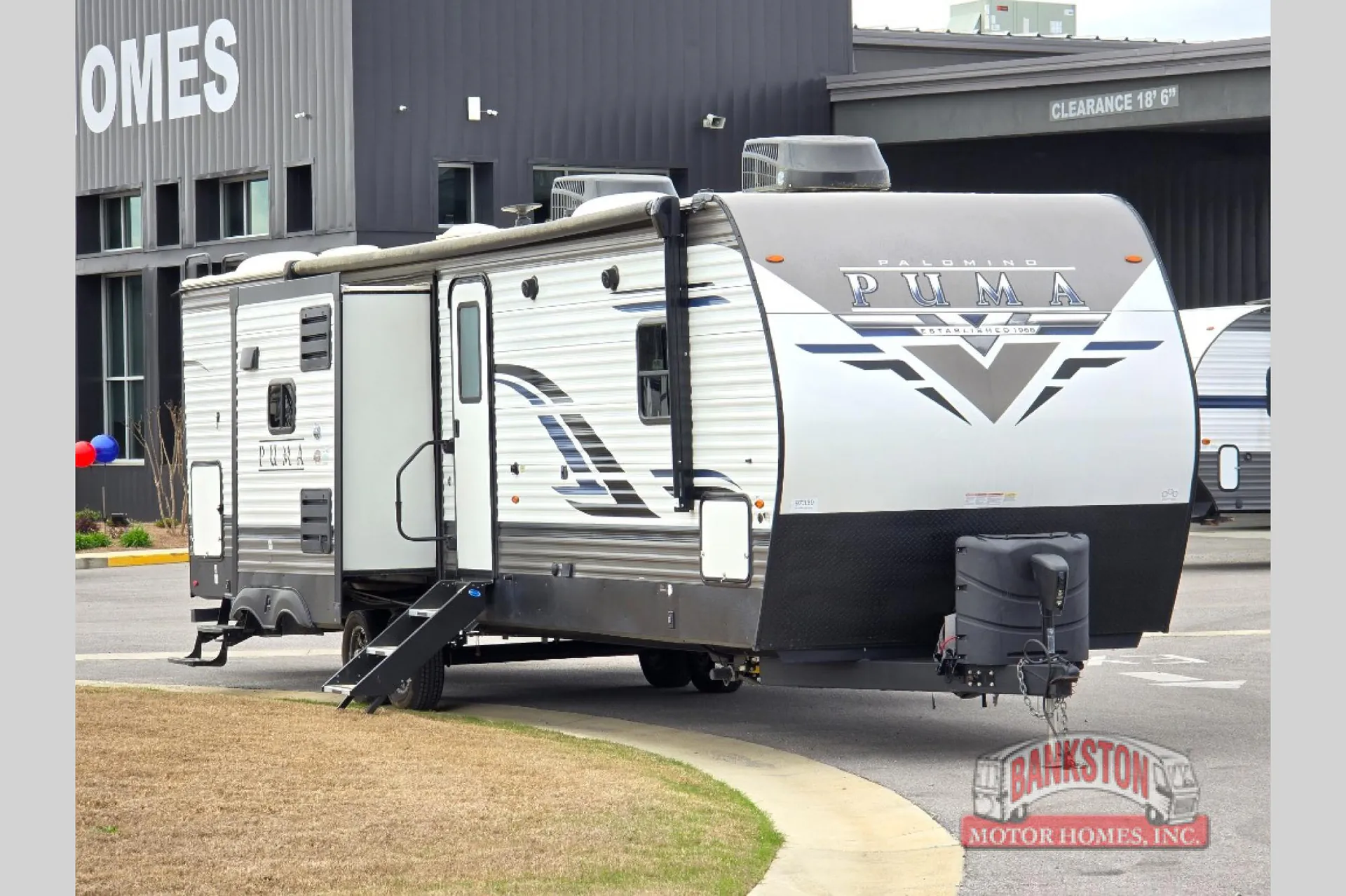 2022 Palomino Puma 32BH2B - Photo 2