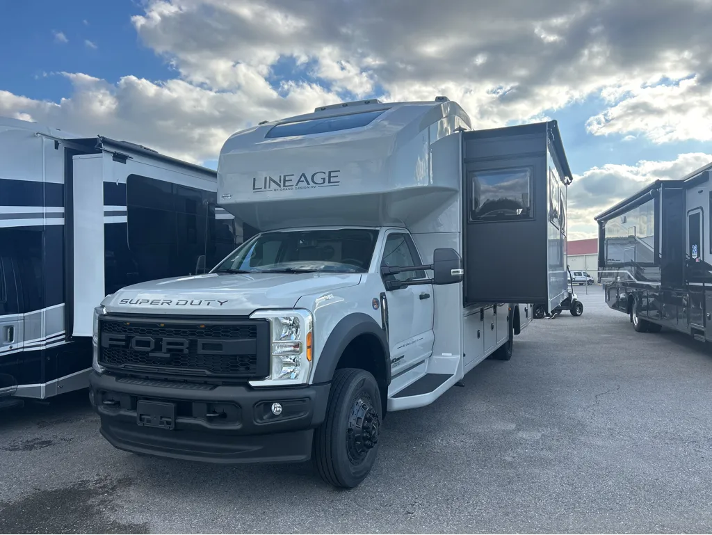 2026 Grand Design Lineage Series F 31ZW - Photo 3