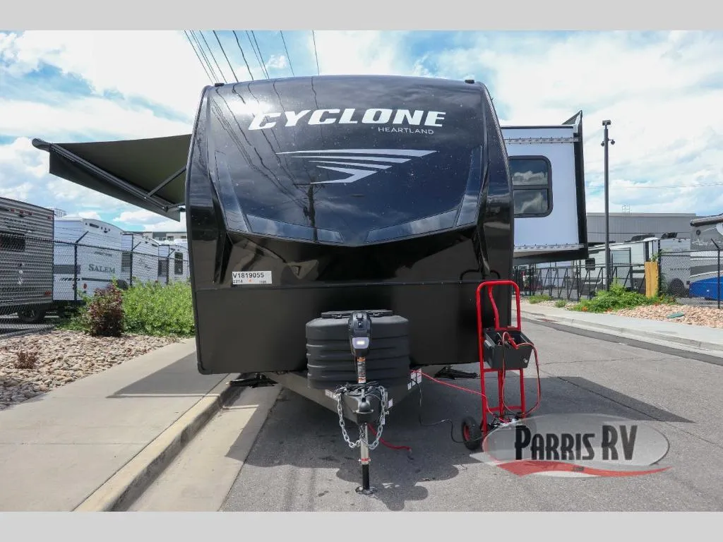 2027 Heartland Cyclone New    2214 - Photo 3