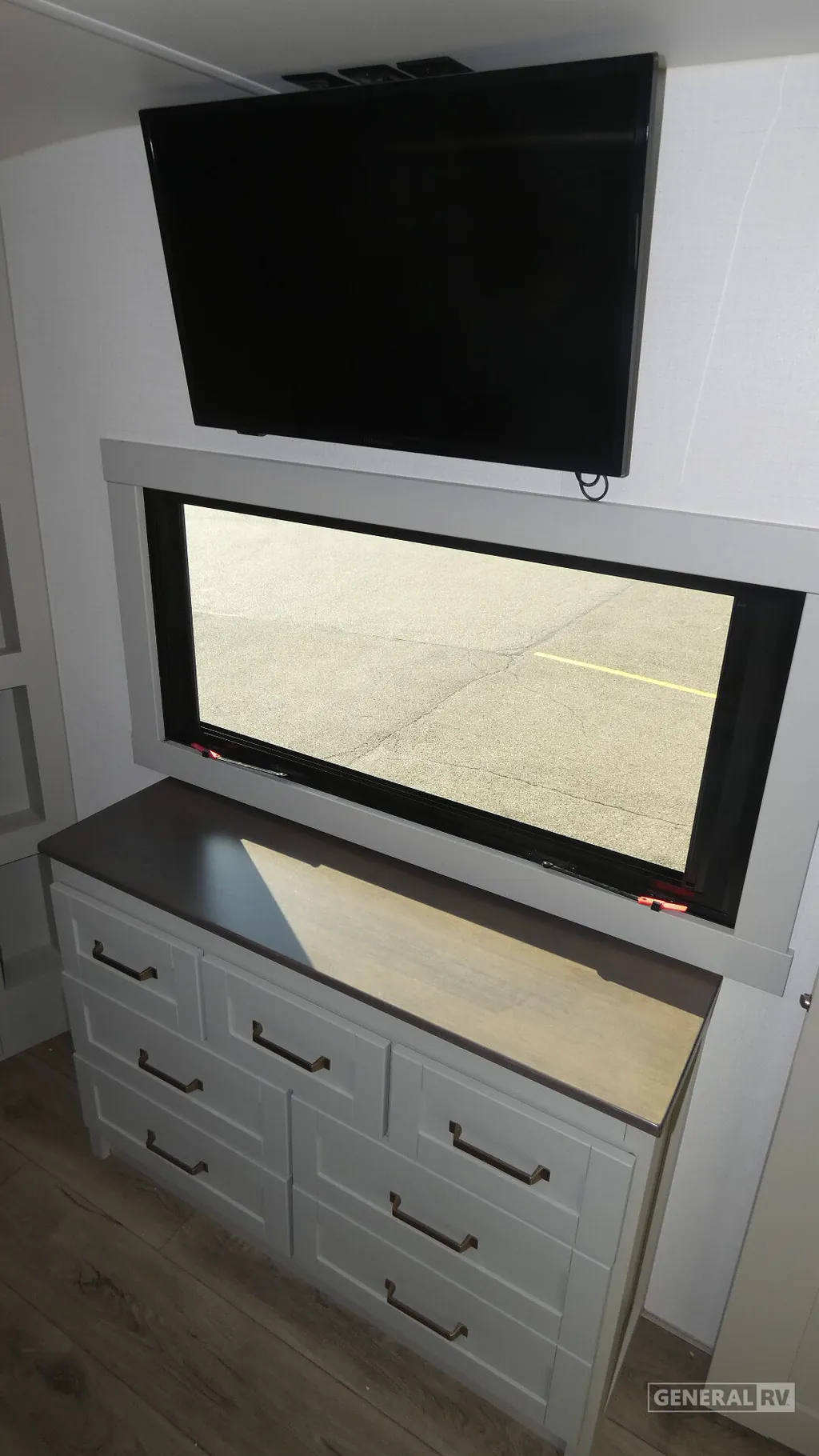 2024 Brinkley Model Z 3100, Photos photo 12