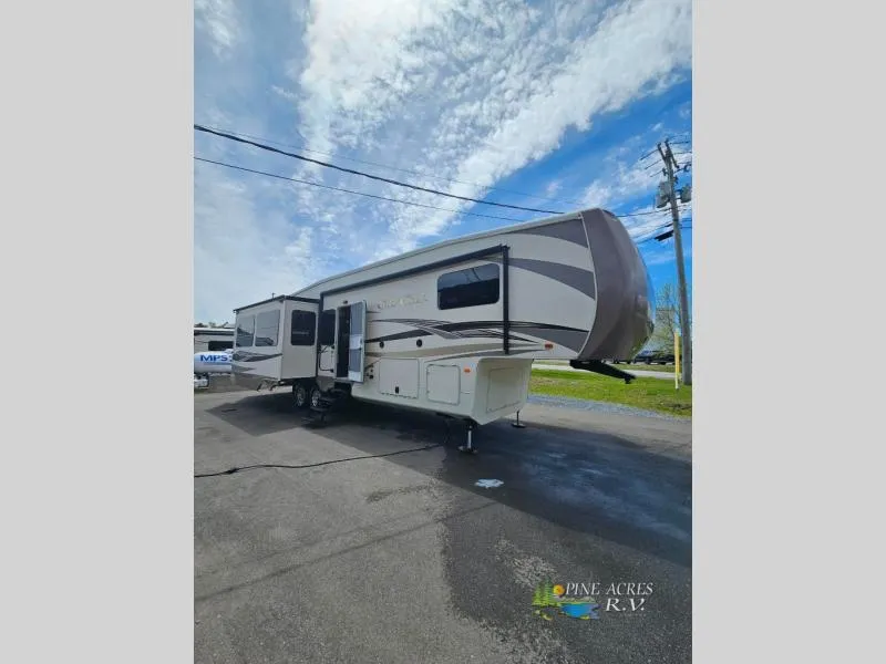 2016 Forest River RV Cedar Creek Hathaway Edition Used    36CKTS (Hampton, NB) - Main photo