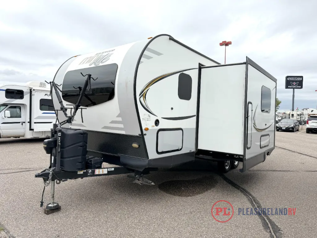 2019 Forest River Rockwood Mini Lite 2507S, Photos photo 3