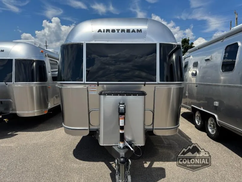 2026 Airstream Trade Wind 23FB - Photo 4