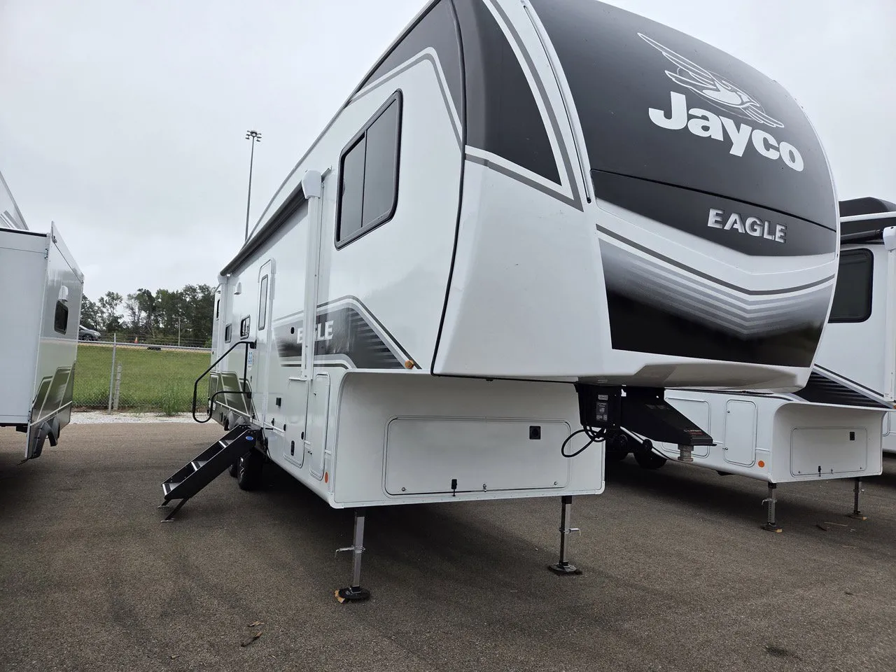 2026 Jayco Eagle HT 29DDB - Photo 2