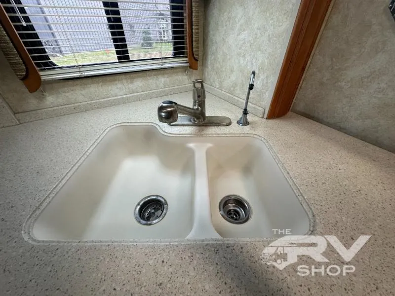 2007 Holiday Rambler Endeavor 40 SFT - Photo 3