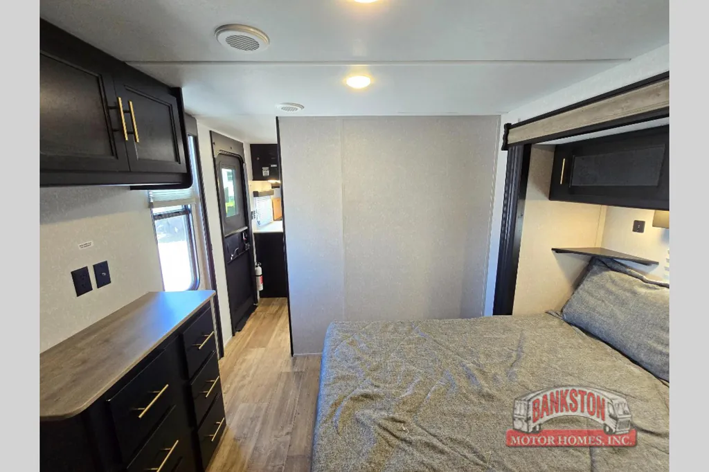 2022 Forest River Cherokee 324TS, Photos photo 36