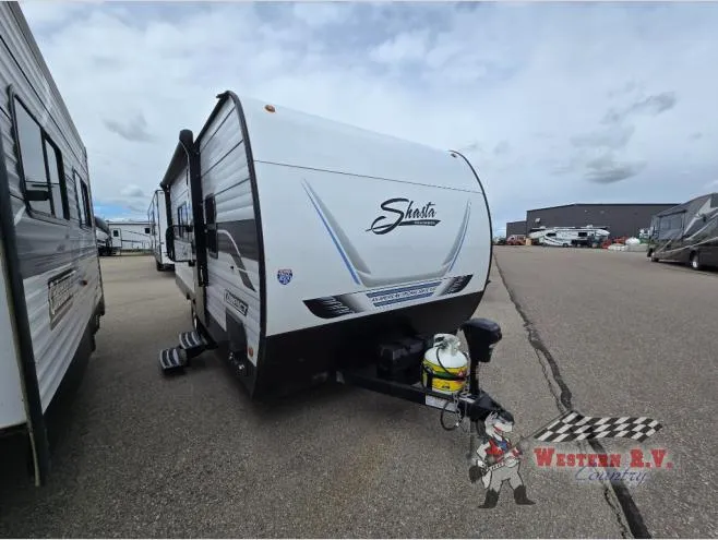 2025 Shasta Compact 18FQ - Photo 2