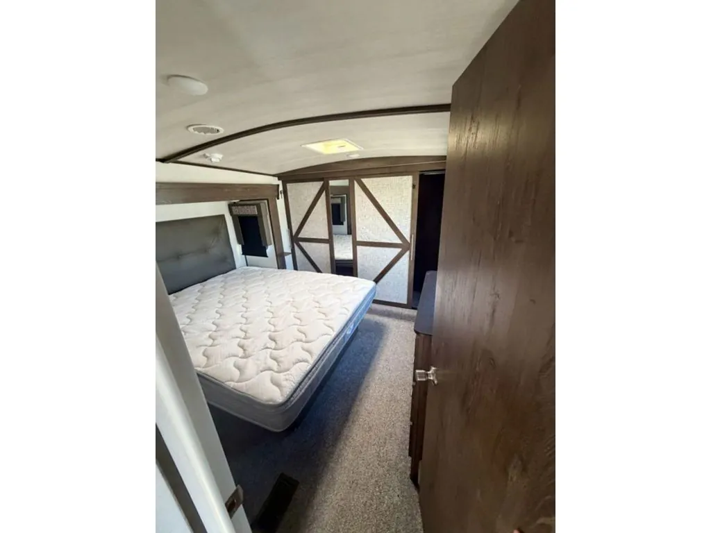 2019 Forest River Wildwood Heritage Glen 286RL, Photos photo 21