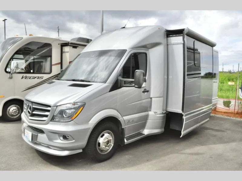 2019 Airstream Atlas 25MS - Photo 3