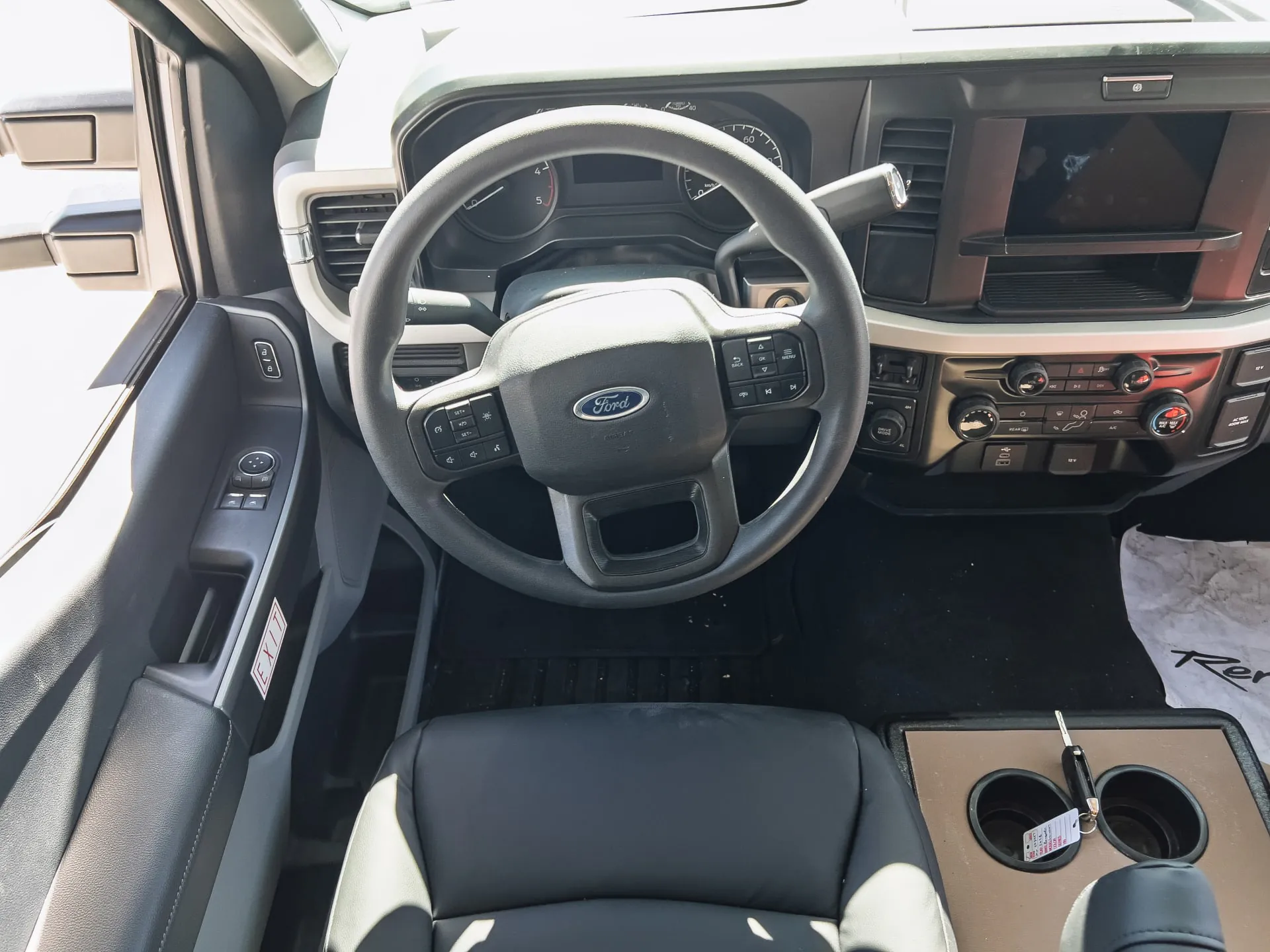 2026 Renegade RV Veracruz 30VRM - Photo 4