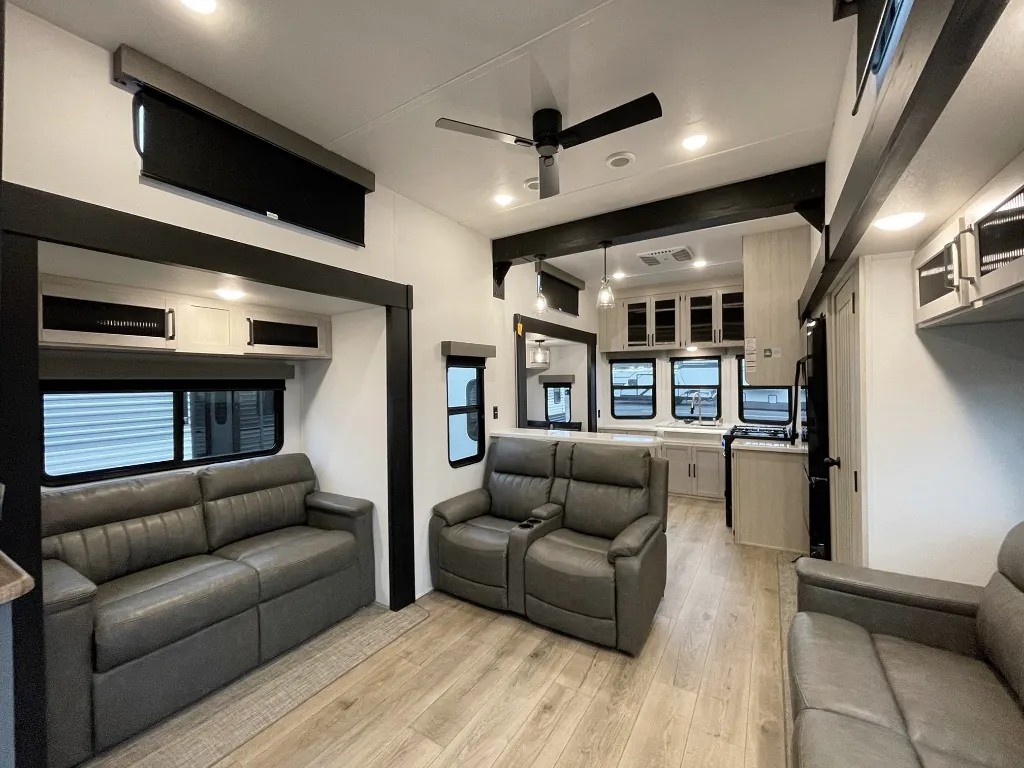 2026 Forest River Puma Vista 403LFT, Photos photo 5