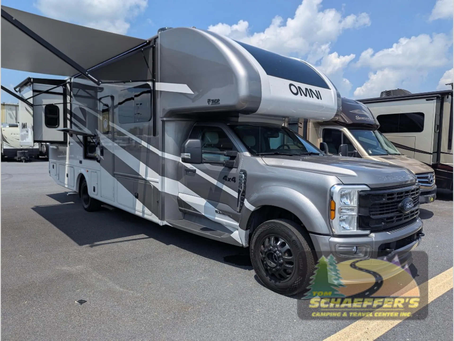 2026 Thor Motor Coach Omni Trail X32 - Photo 3