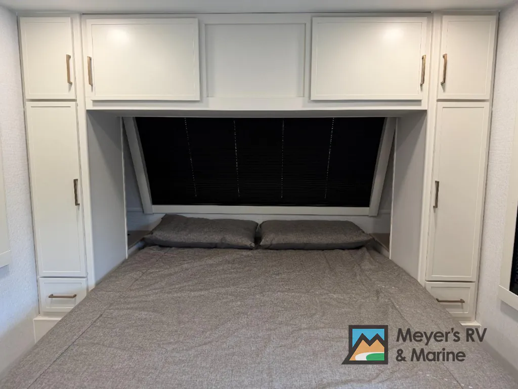 2026 Brinkley Model I 235, Photos photo 16