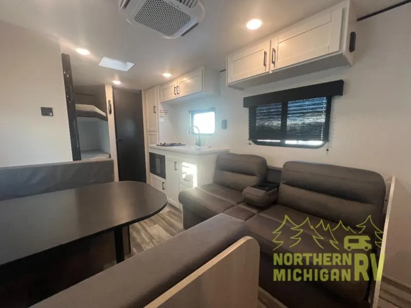 2026 Jayco Jay Flight SLX 250BH - Photo 3
