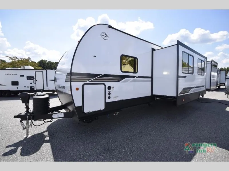 2027 Forest River Westbrook Luxury 305DBLC - Photo 4