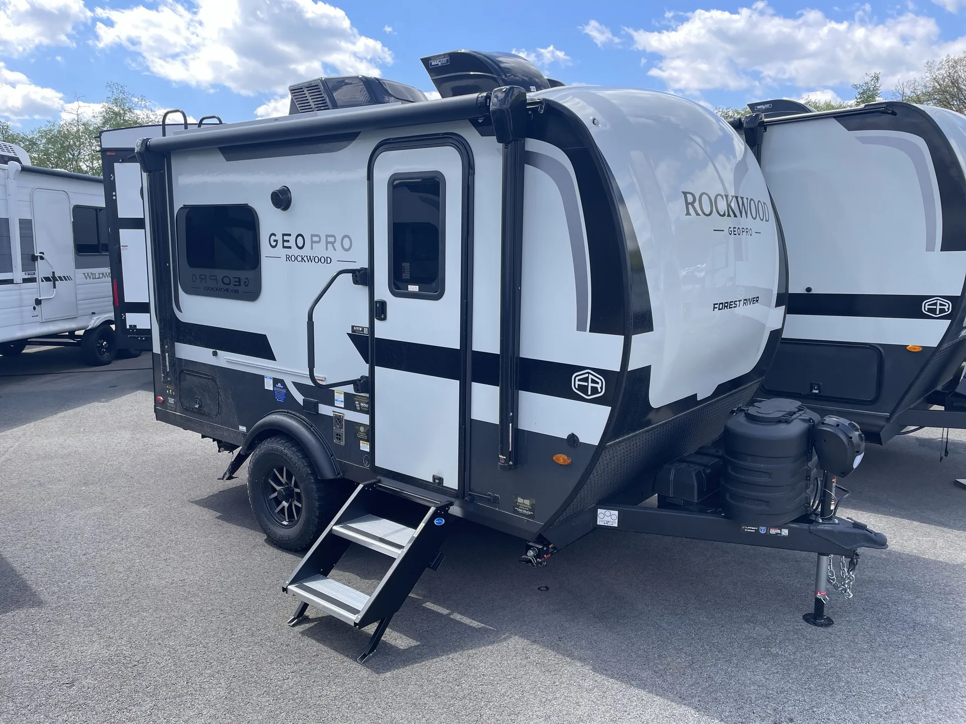 2026 Forest River Rockwood Geo-Pro 15TB - Photo 2