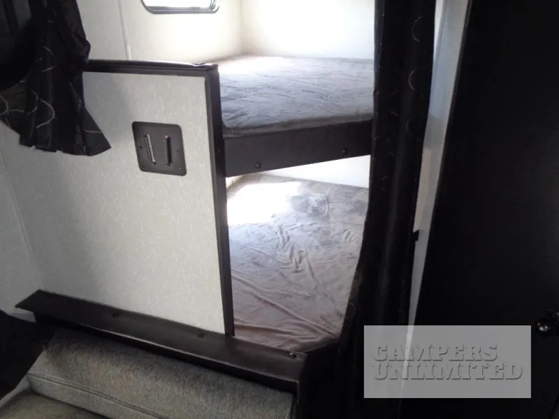 2022 Forest River Cherokee Grey Wolf 26DJSE - Photo 4