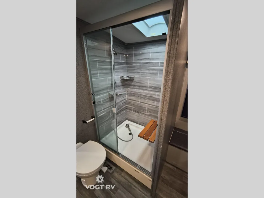 2021 Jayco North Point 387FBTS, Photos photo 37