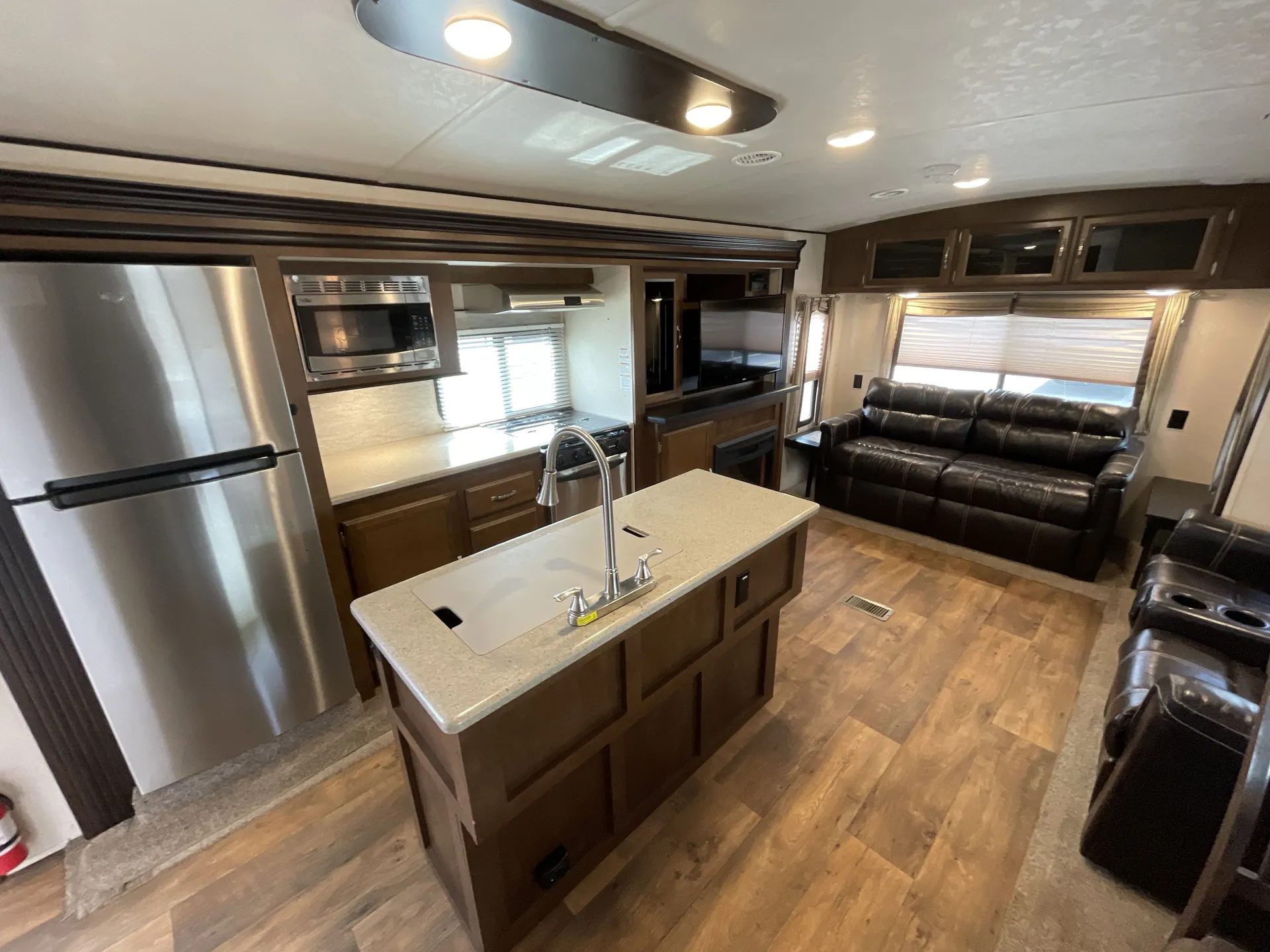 2018 Forest River Salem Hemisphere 272RL — living area main