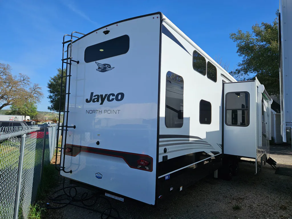 2026 Jayco North Point 395DSDB, Photos photo 2