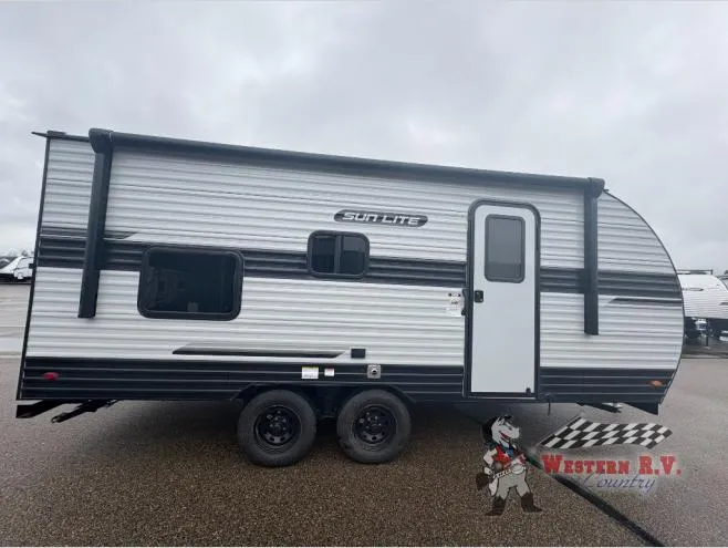 2026 Sunset Park RV Sun Lite LTD 21DB - Photo 3