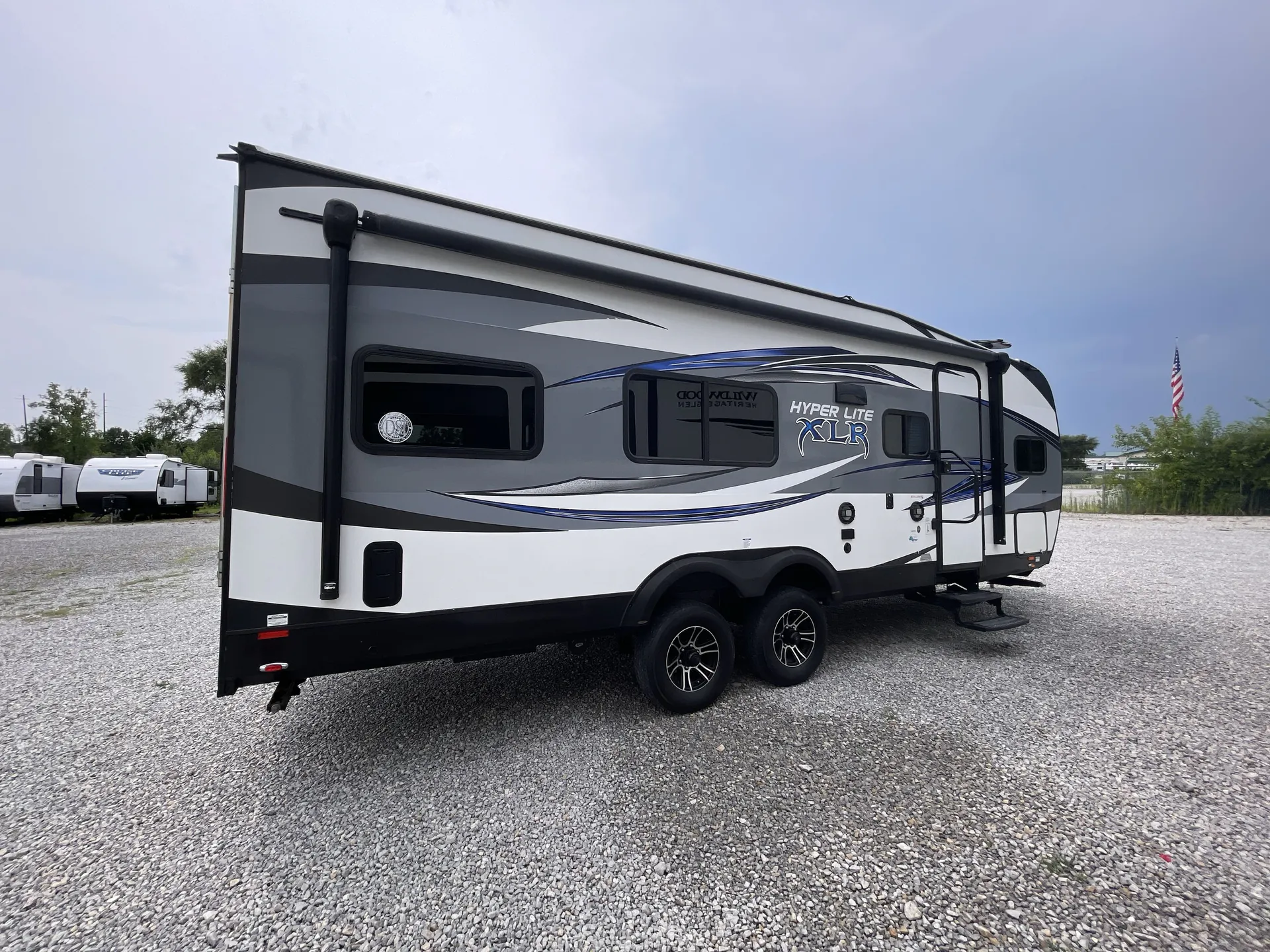 2018 Forest River XLR Hyperlite 26HFS — campside