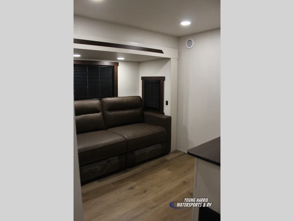 2027 Forest River Cedar Creek 390RK, Photos photo 12