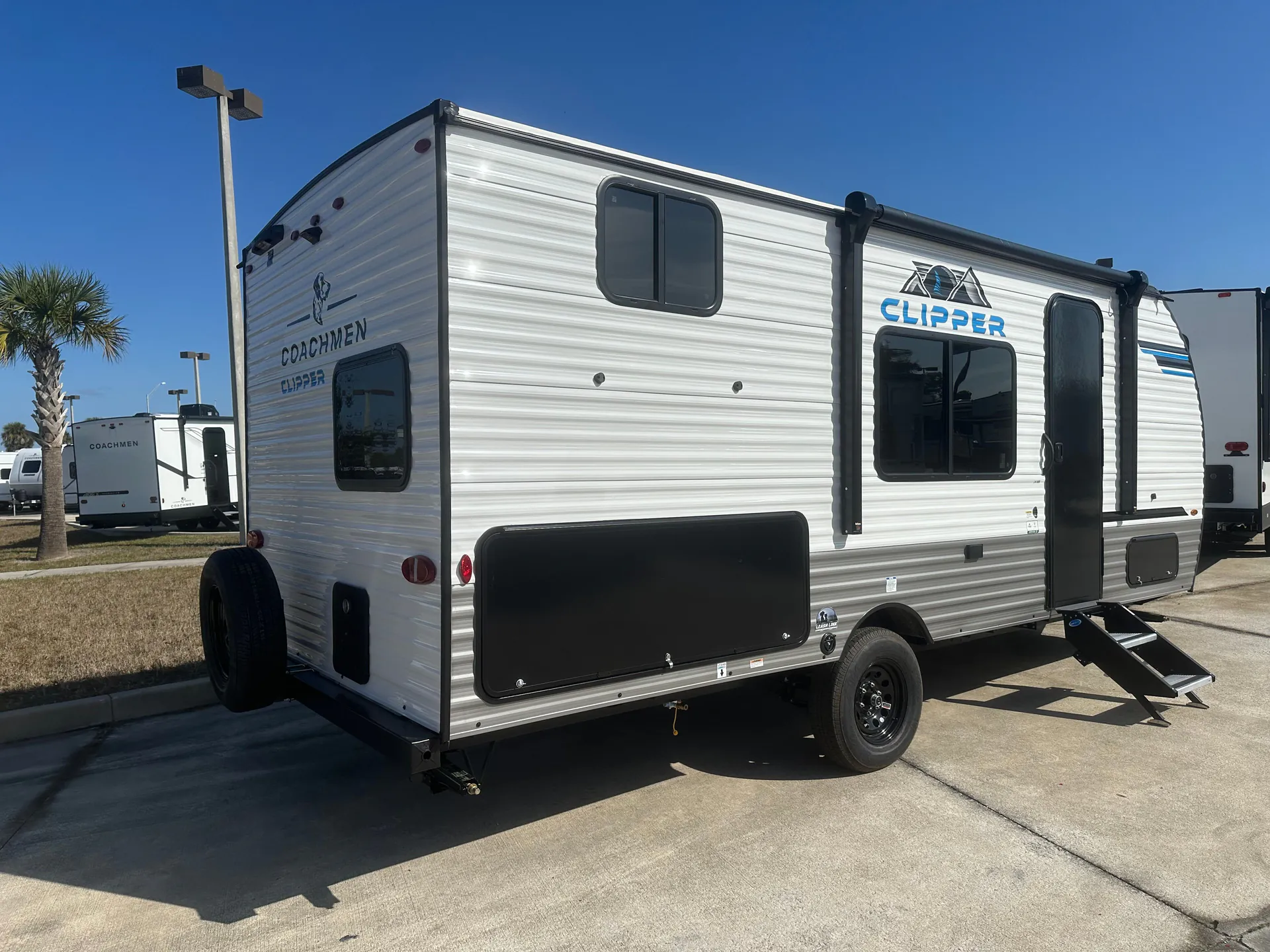 2026 Coachmen Clipper 18BH - Photo 3