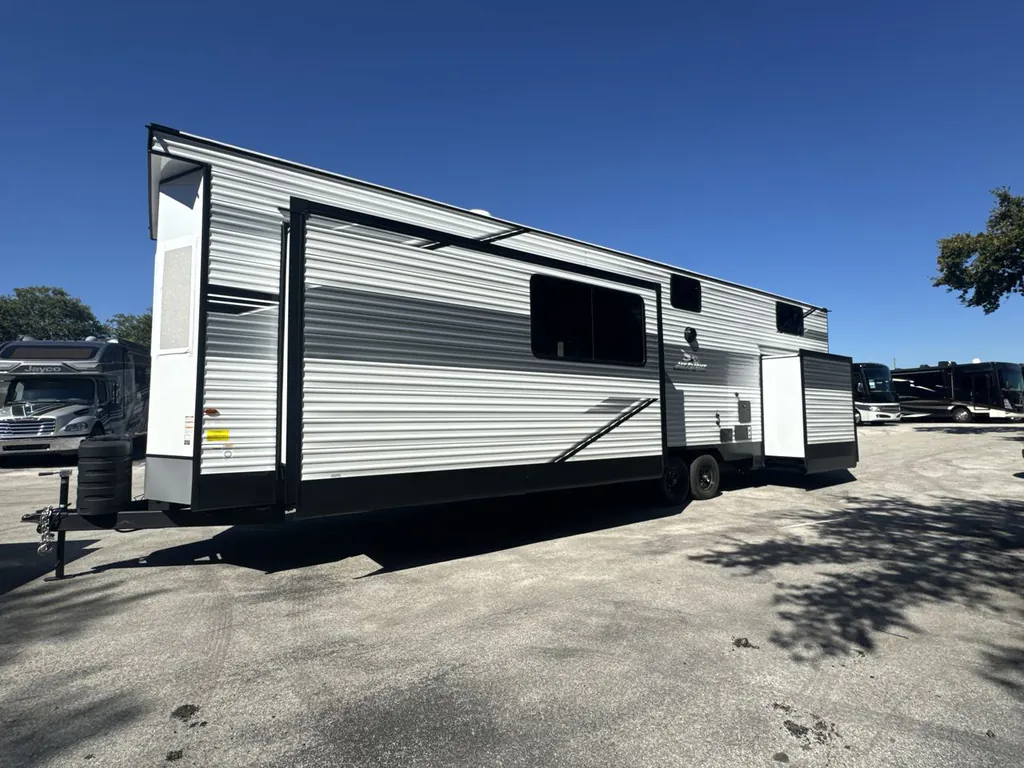 2026 Jayco Jay Flight Bungalow 404LOFT DS, Photos photo 6