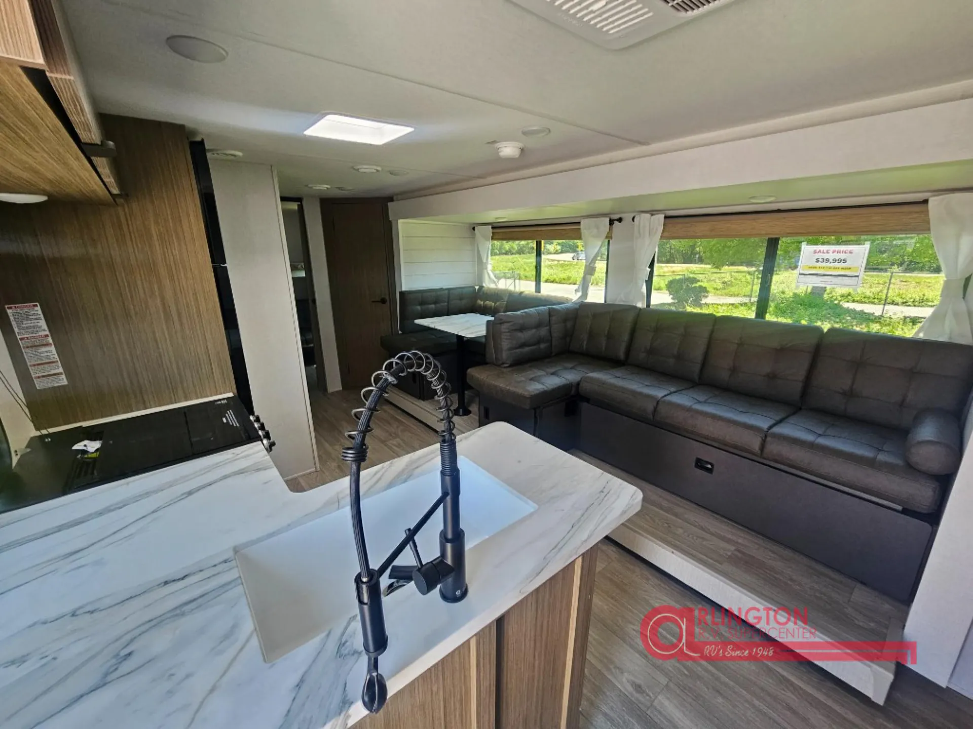 2027 Forest River Wildwood X-Lite 273QBXL — Photo 6