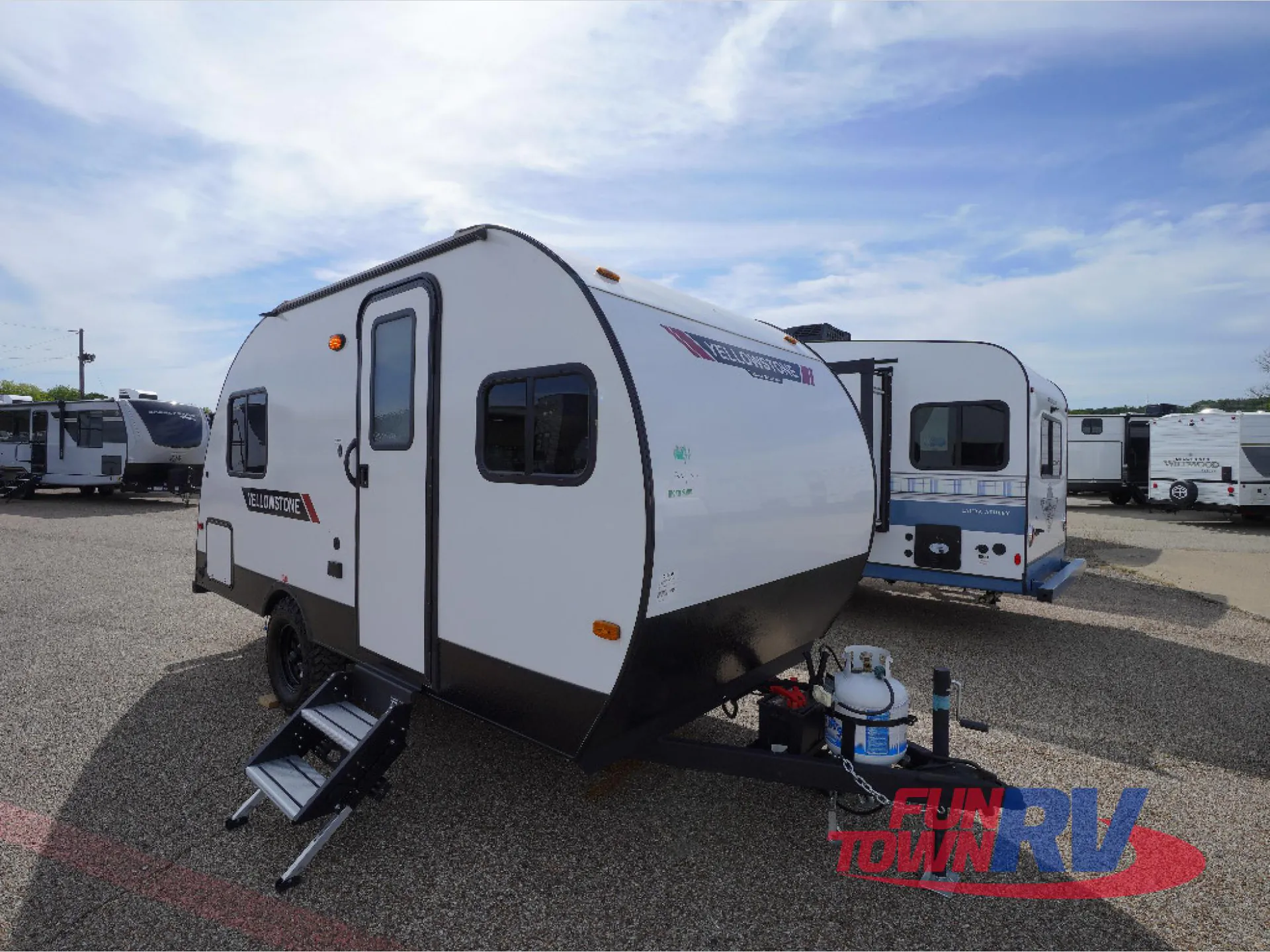 2025 Gulf Stream RV Yellowstone Trail Edition 170RQ - Photo 2