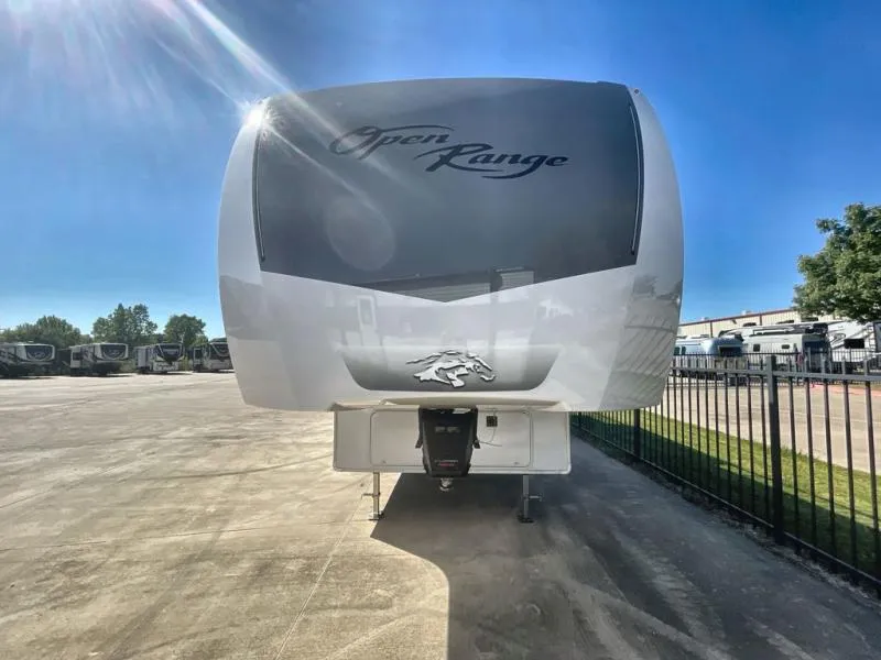 2026 Open Range RV Roamer Light Duty 28DBSS - Photo 4