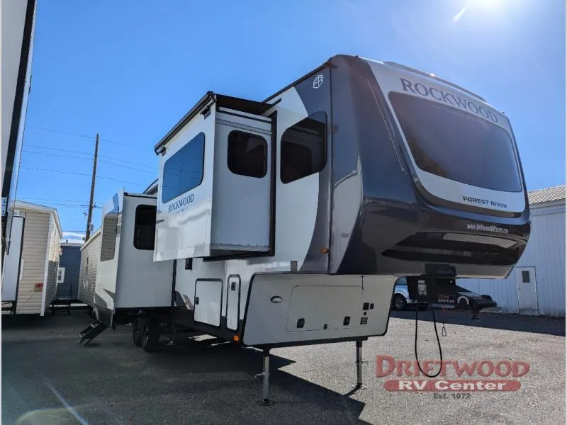 2026 Forest River Rockwood Signature 402SFL - Photo 2