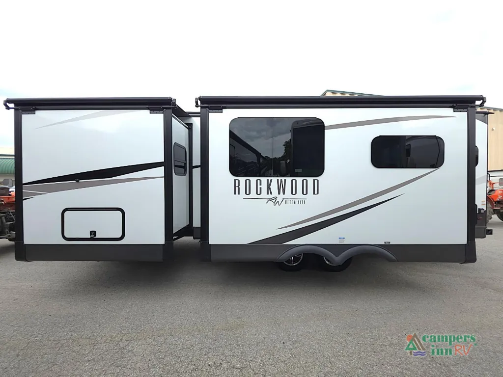 2025 Forest River Rockwood Ultra Lite 2614BS, Photos photo 6