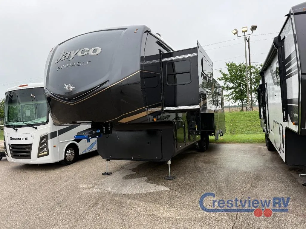 2026 Jayco Pinnacle 32RLTS - Photo 3