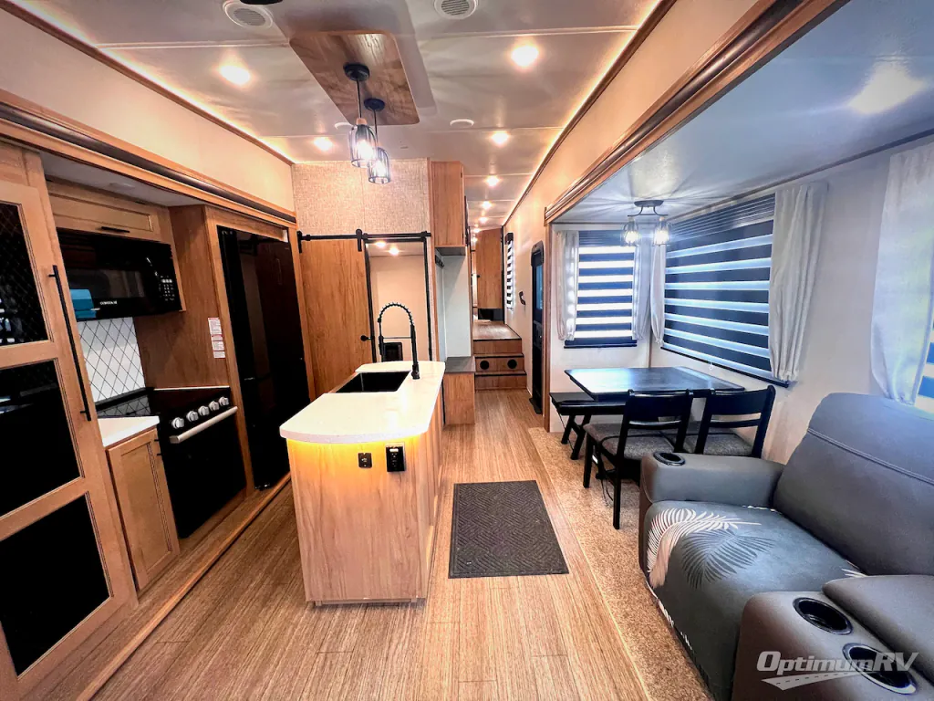 2023 Forest River Sabre 36BHQ, Photos photo 8