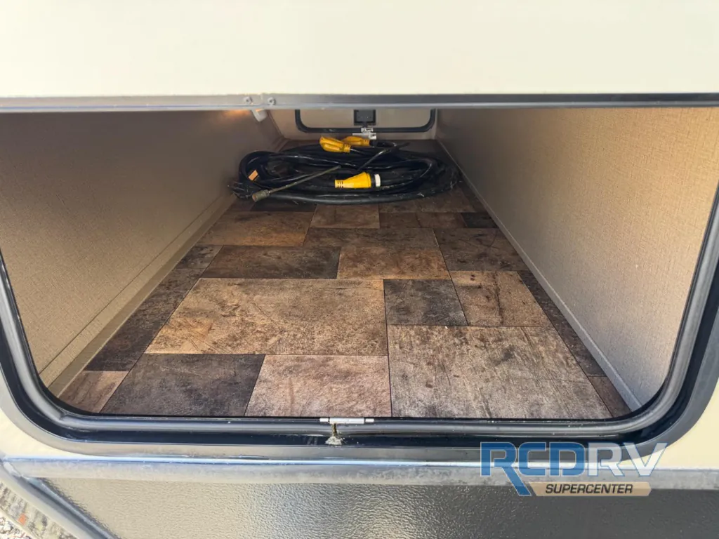 2015 Keystone Outback 298RE, Photos photo 7