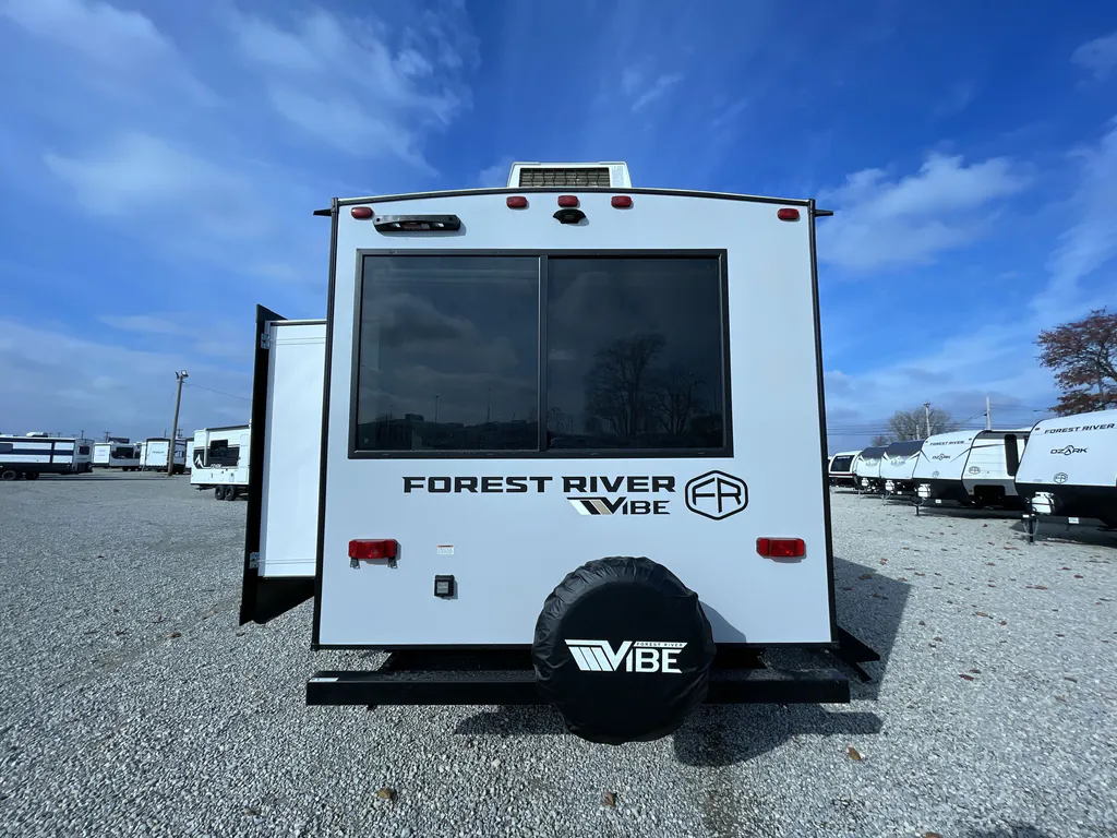 2026 Forest River Vibe Extreme Lite 2400RB, Photos photo 5
