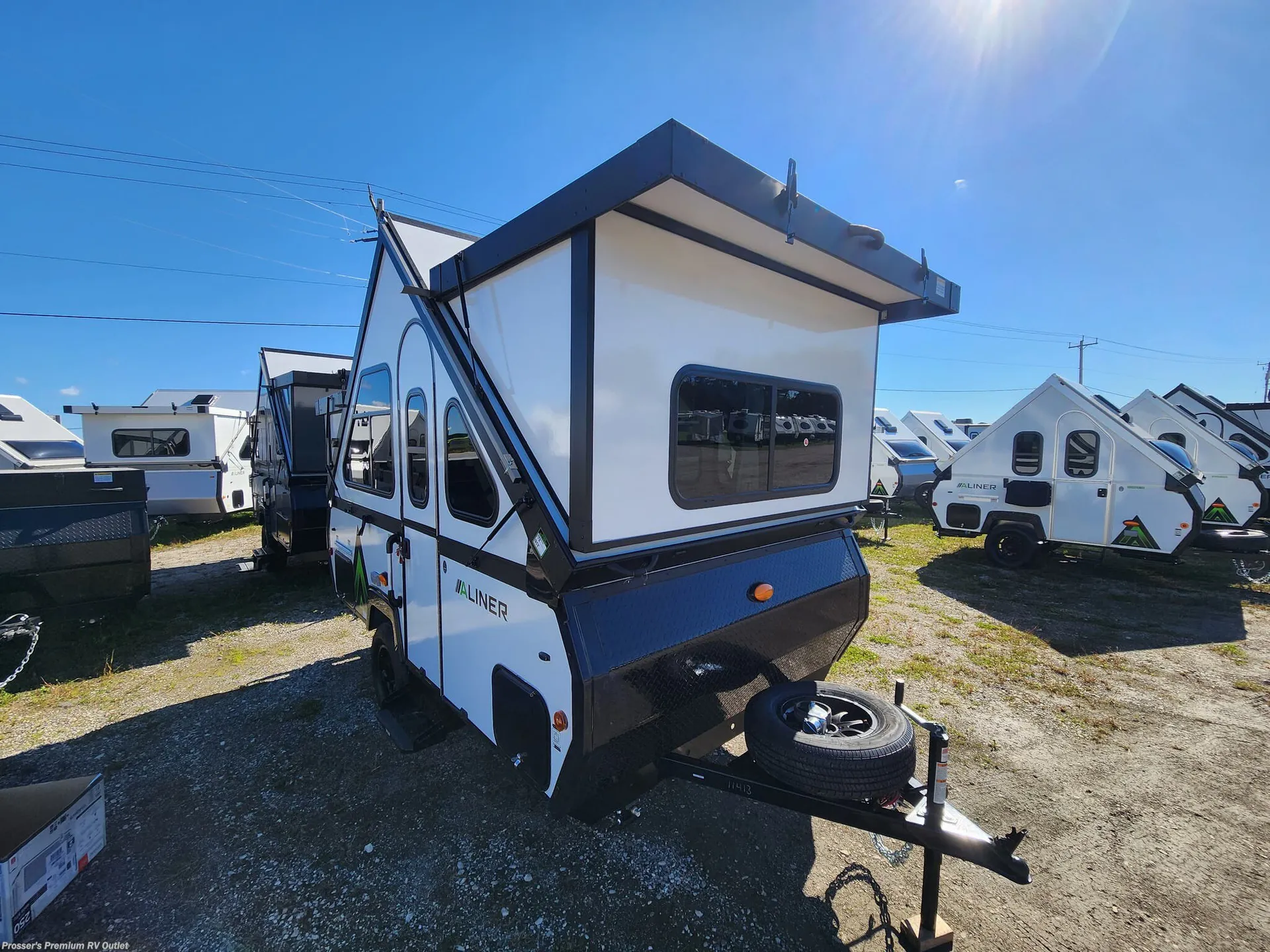 2027 Aliner Classic TWIN BED - Photo 2