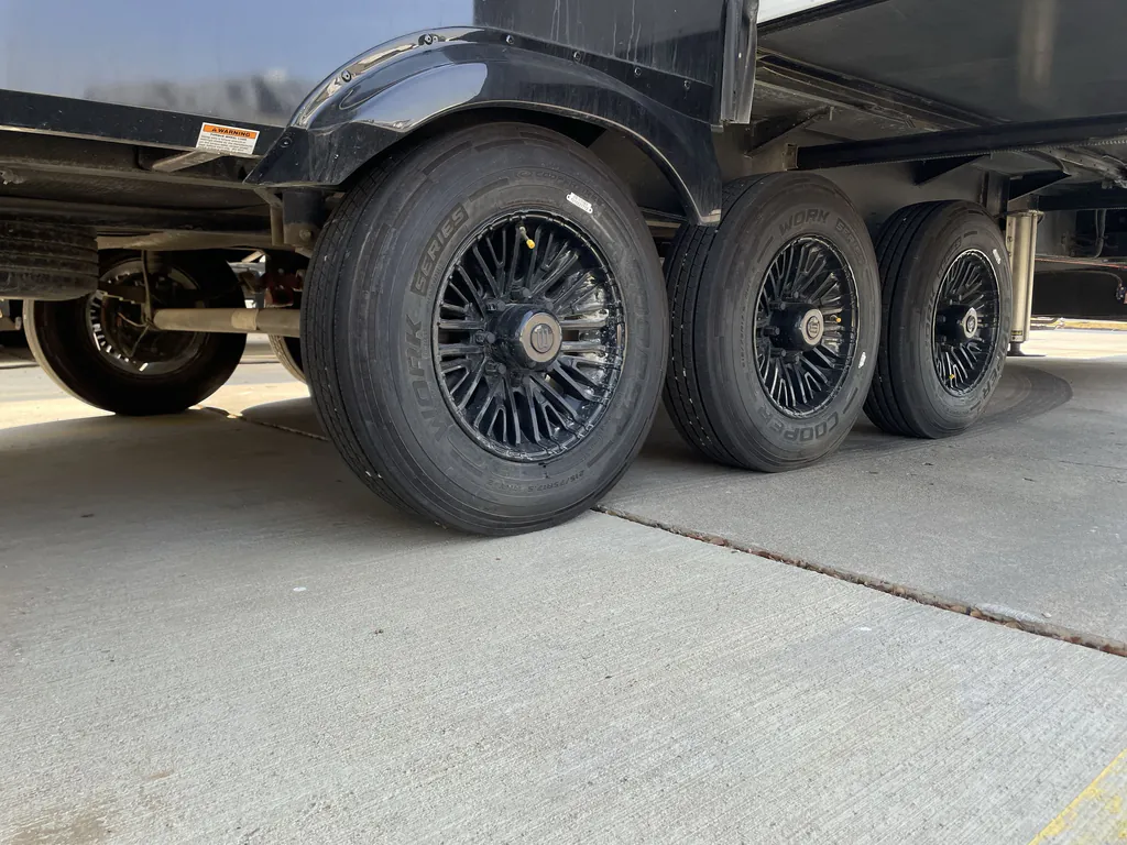 2024 Brinkley Model G 4000, Photos photo 23