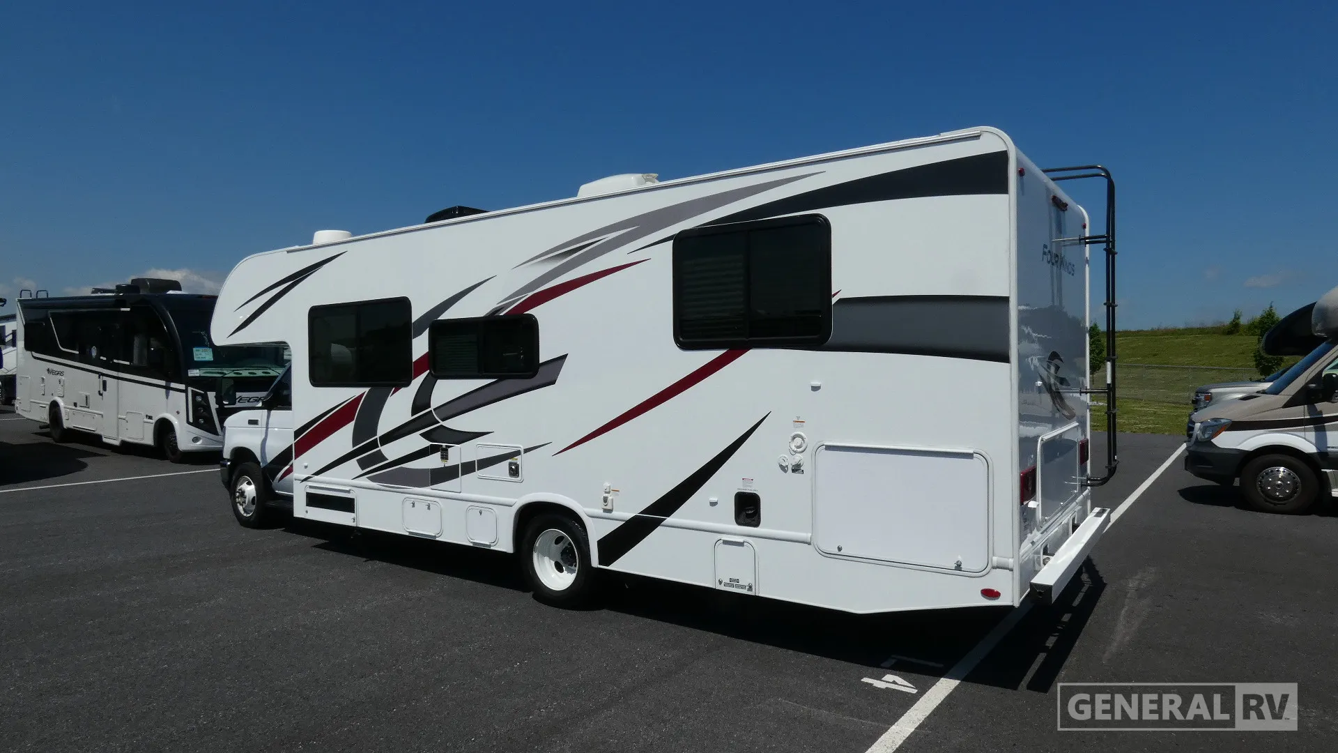 2024 Thor Motor Coach Four Winds 28A - Photo 4
