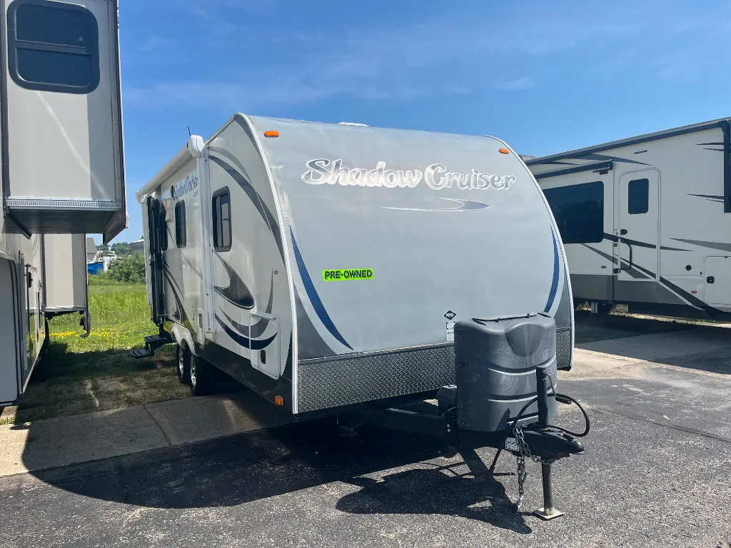 2014 Cruiser RV Shadow Cruiser 225RBS - Photo 2