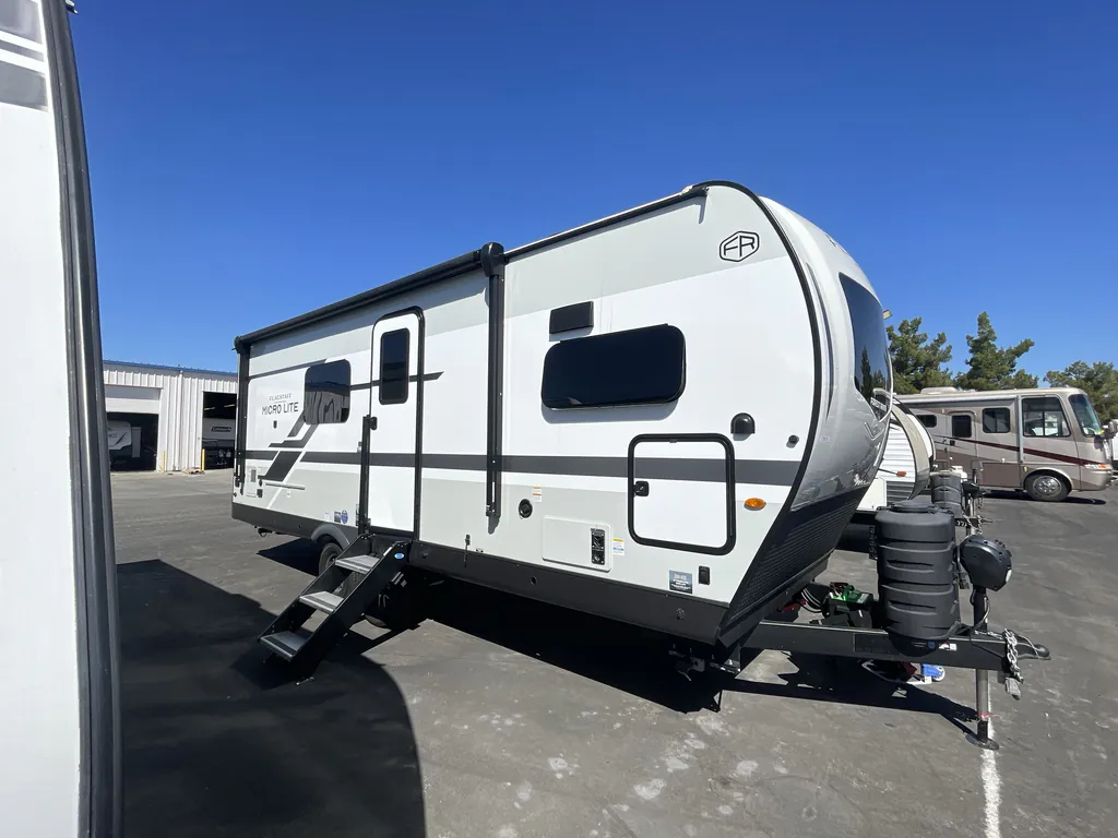 2026 Forest River Flagstaff Micro Lite 25MBR, Photos photo 5