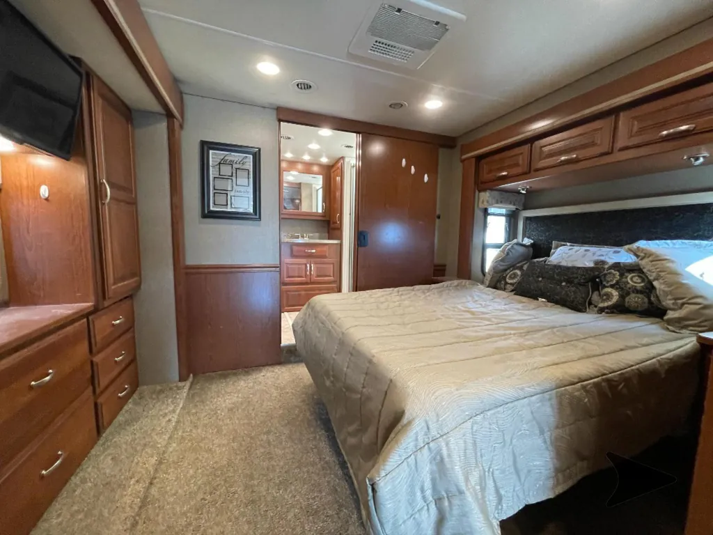2016 Forest River Berkshire 38A, Photos photo 33