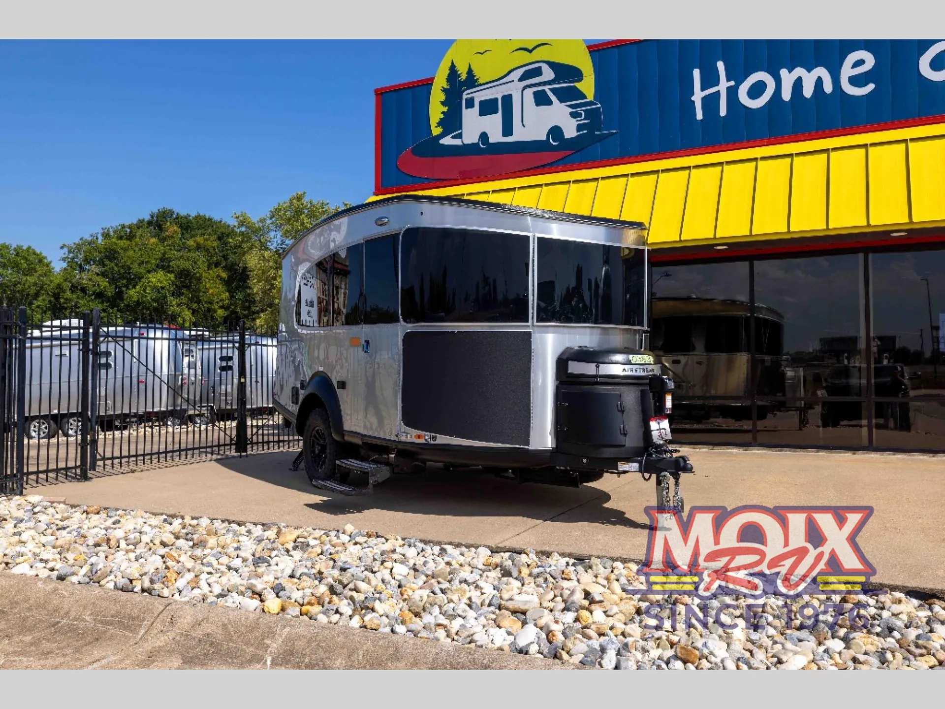 2027 Airstream Basecamp Xe 20X - Photo 2